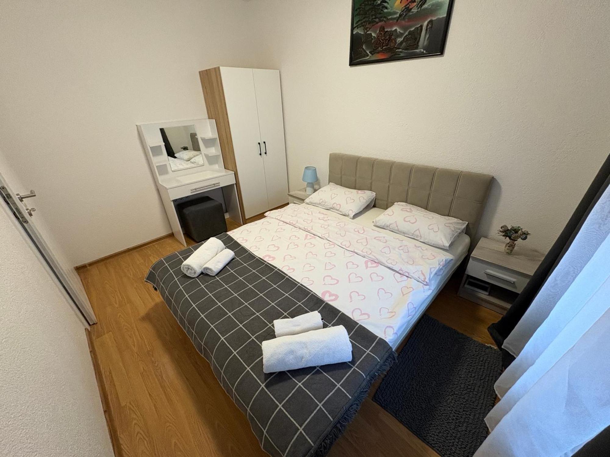 Apartman D&D ヤイツェ エクステリア 写真